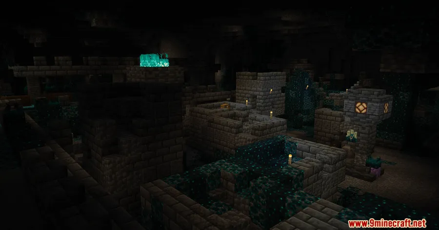 Dungeons and Taverns Ancient City Overhaul Data Pack screenshot 9 showing mod in action