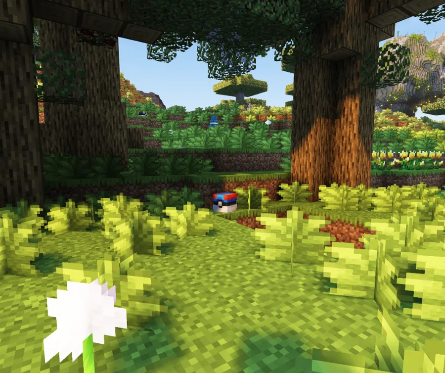 Cobbleloots: Loot Balls and More! Mod (1.21.1) Screenshot